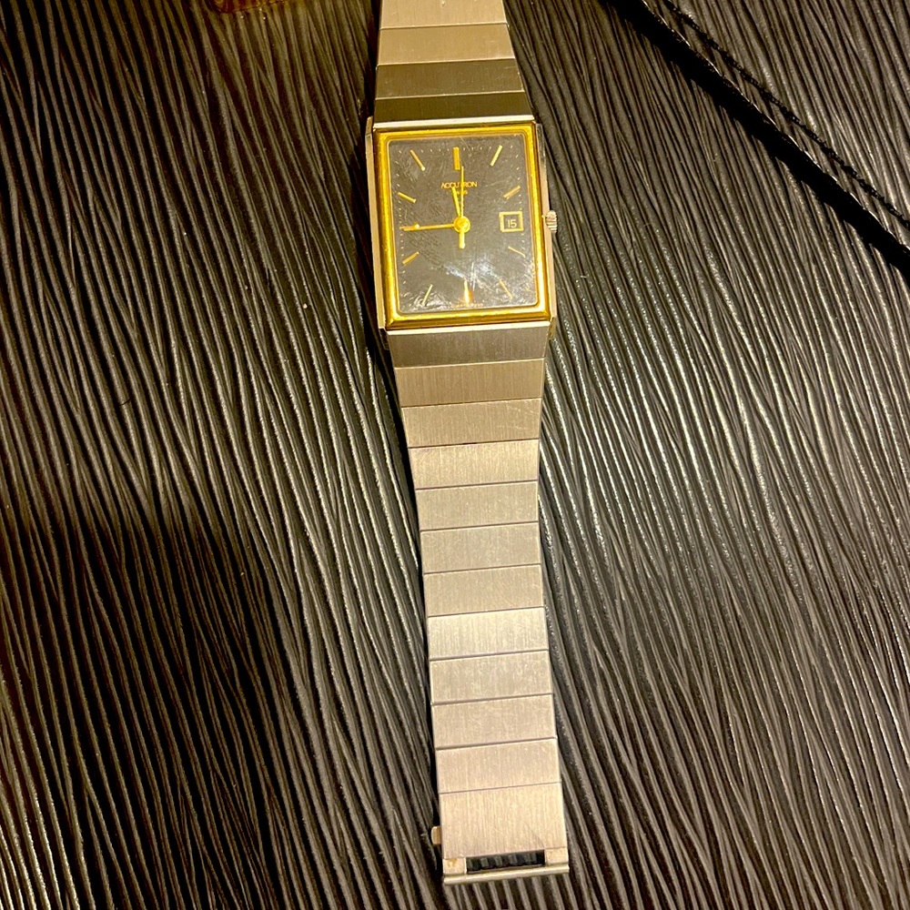 Vintage men watch. Accutron Swiss Made
1960s. Original price $600-$750